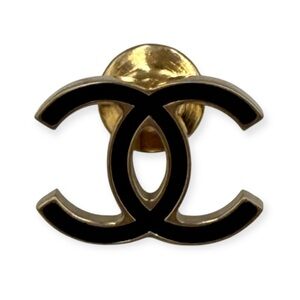 Chanel CC Logo Brooch – Gold Tone & Black Enamel with Box + COA